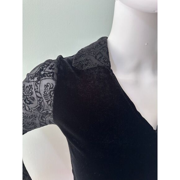 Vintage Y2k Black Velvet Top with Sheer Sleeves Collared V-Neck Long Sleeve XS - Picture 4 of 6